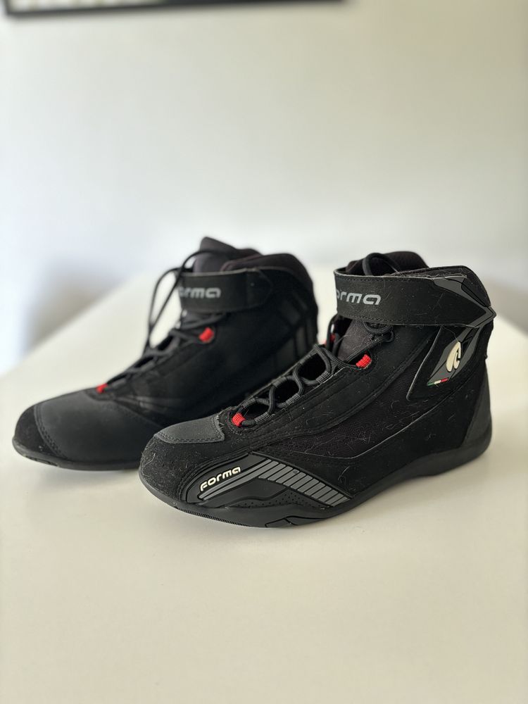 Buty motocyklowe Forma Genesis 42