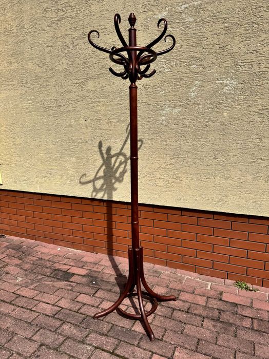 Wieszak stylowy dębowy deski ścienny wolnostojący gięty Fameg