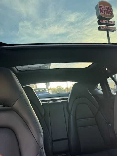 Porsche Panamera 4 E-hybrid Full