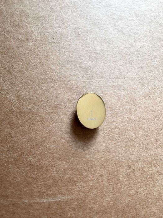 Dekor z lapis-lazuli ze złotą gwiazdą