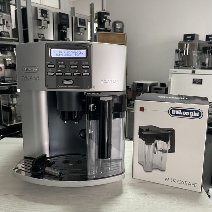 Кофемашина Delonghi ESAM 3600 Magnifica новый молочник гарантия