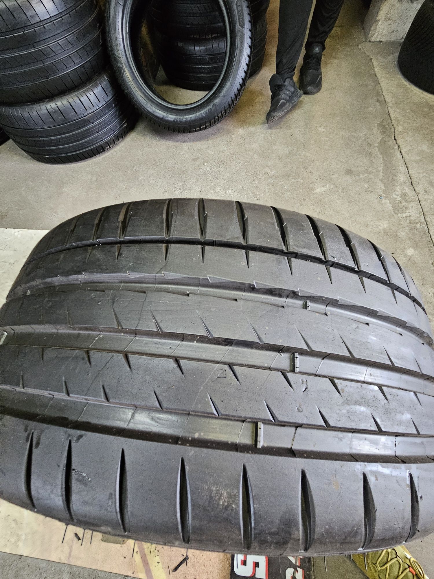 opona używana 255/30R20 Michelin Pilot Sport 4S