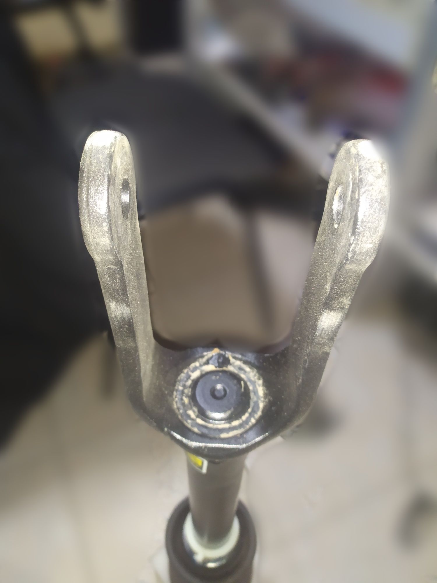 Пневмо амортизаторы на Mercedes Benz gl w164 Bilstein 44165062