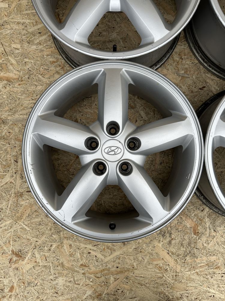 Диски5/114.3 R17 ET44 цо(діа)67.1 титани диски
