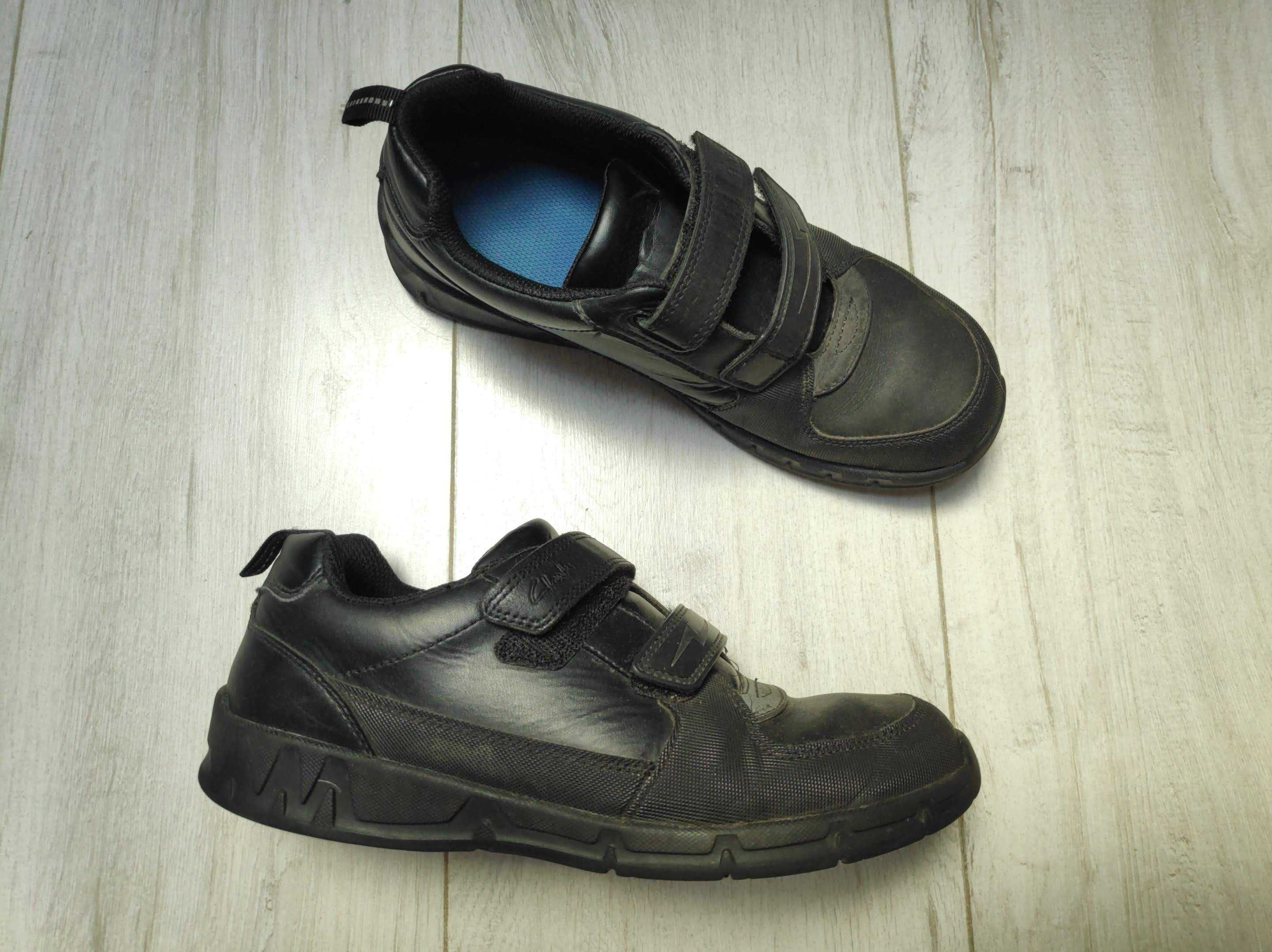 Czarne skórzane adidasy Clarks, rozmiar 37