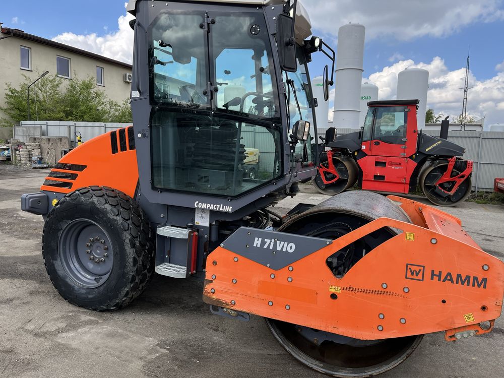 Walec drogowy Hamm H7i vio 3307 bomag