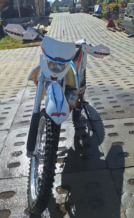 Cross Kayo k2 250
