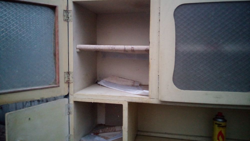 etykieta oryginalna kredens kuchenny Strzelin lata 60 te prl