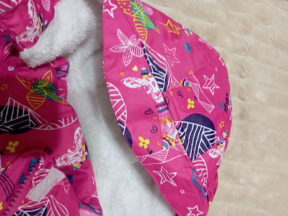 Зимова курточка на дівчинку 5 р.