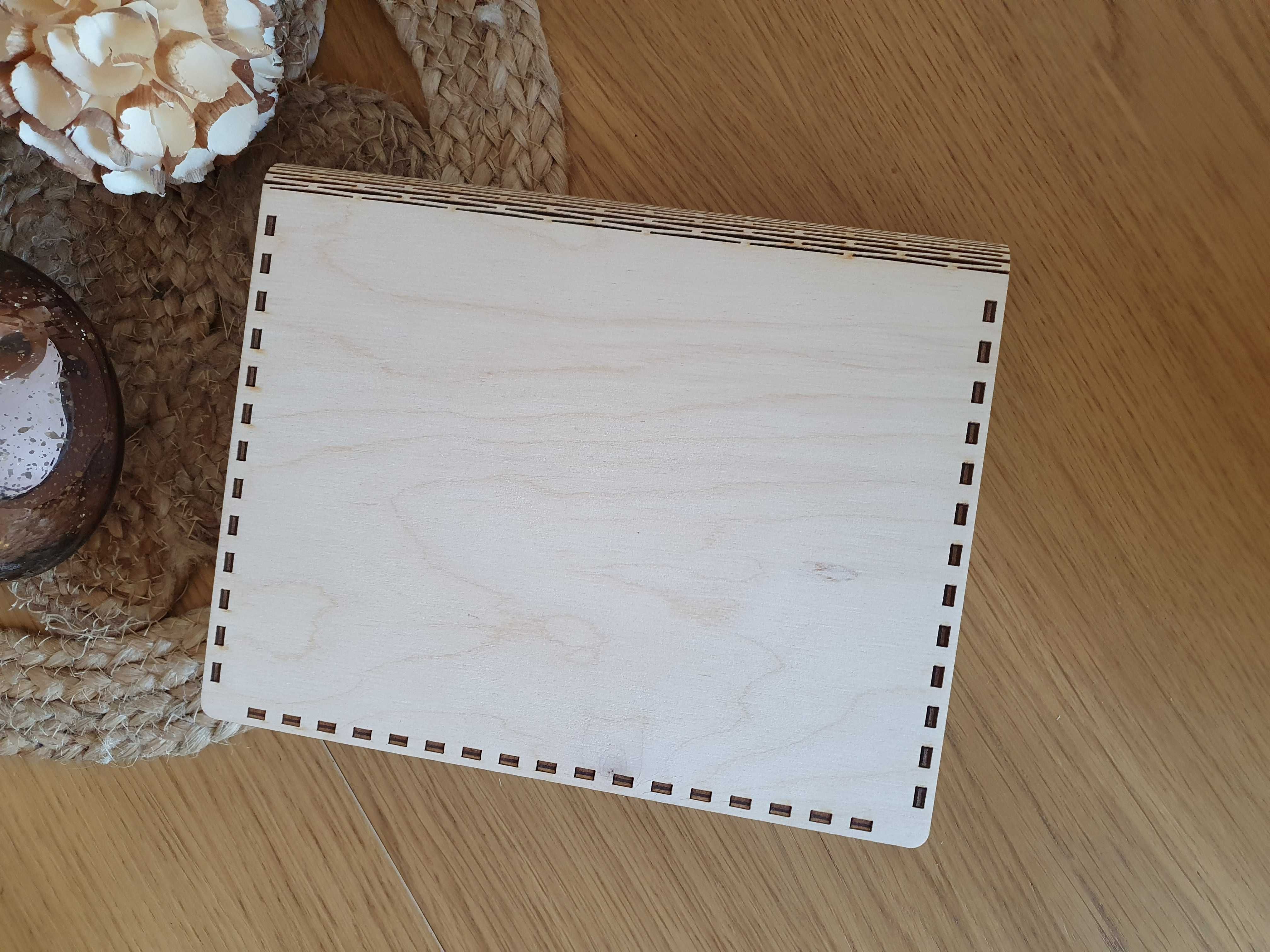 Drewniane pudełko na odbitki 15x21