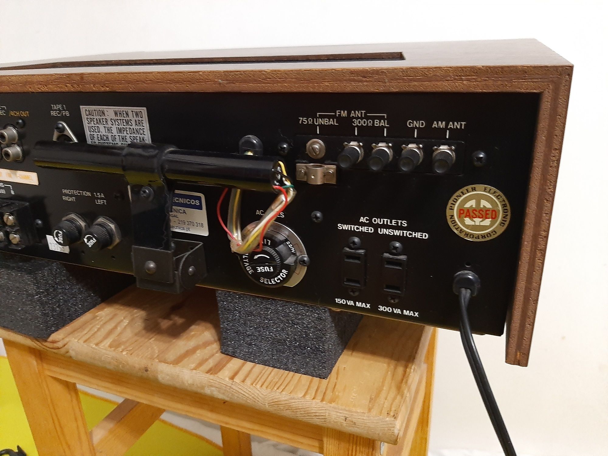 PIONEER SX 525 stereo receiver