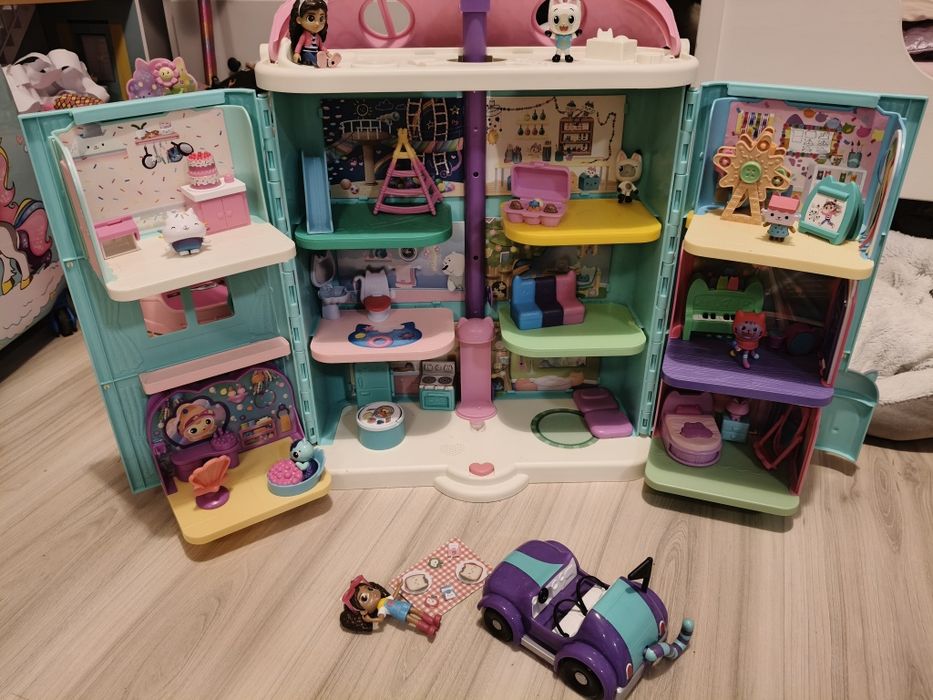 Koci Domek Gabi + 7 zestawów