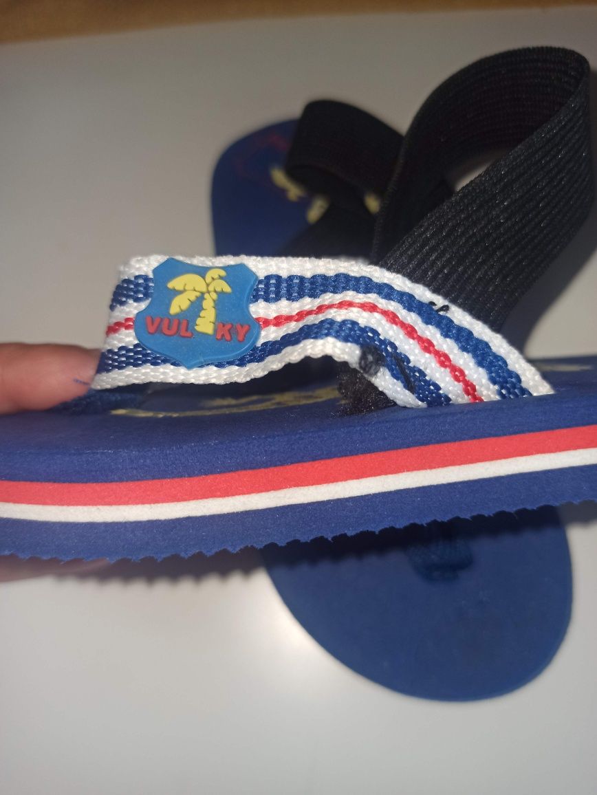 sandálias tipo havaiana n° 24