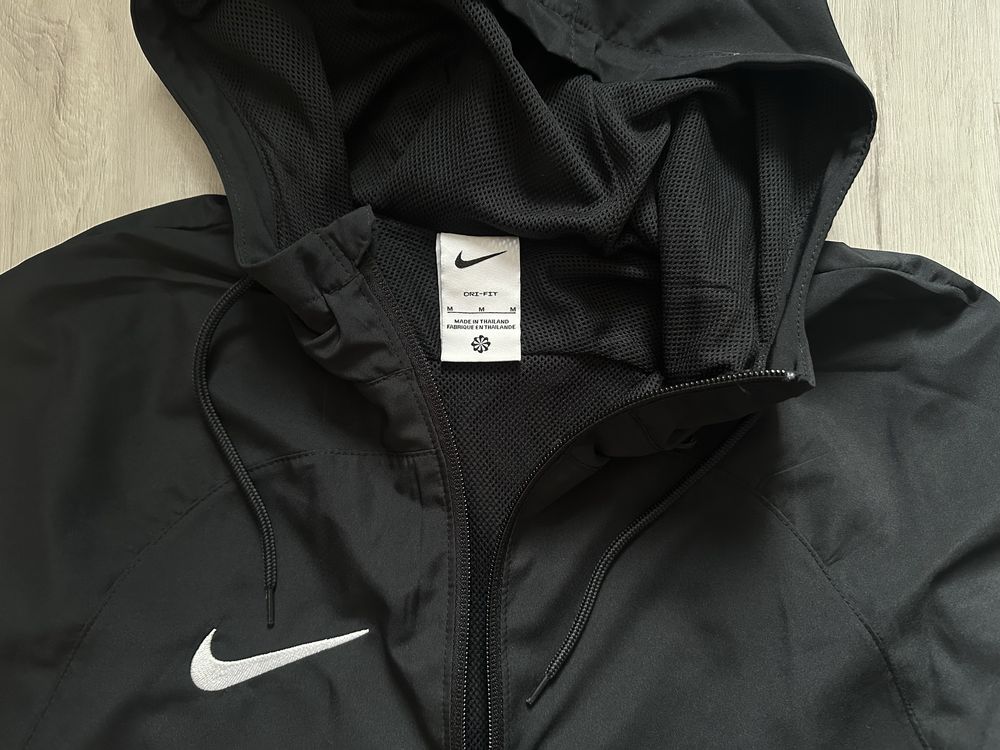 Вітровка Nike оригінал