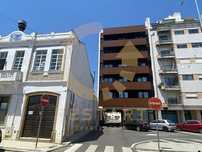 Vendo T1 mobilado em Aveiro, próximo da Estação de comboios  de Aveiro