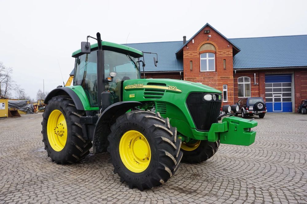 John Deere 7920 Powershift  Klimatyzacja, pneumatyka