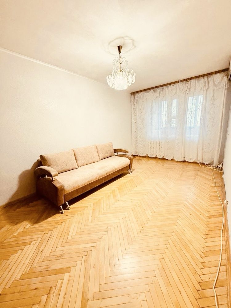 Продаж 3к.кв. вулиці Тростянецька 6д, Київ