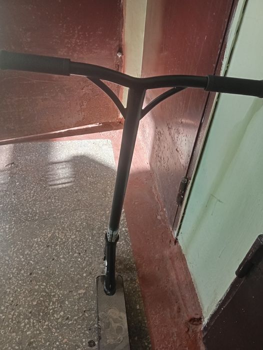 Продам дитячий самокат