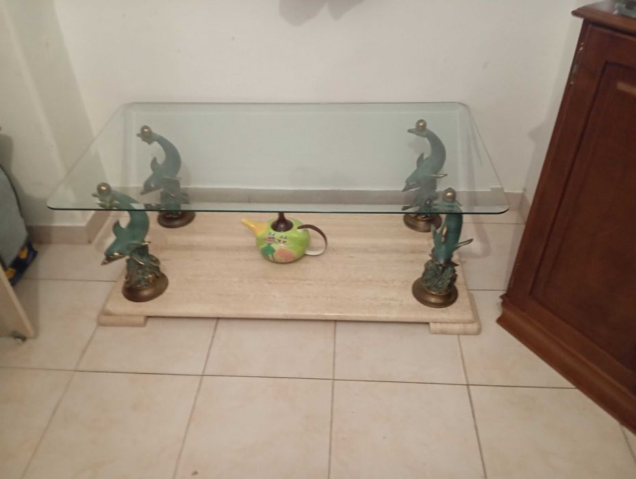 Mesa centro muito bonita