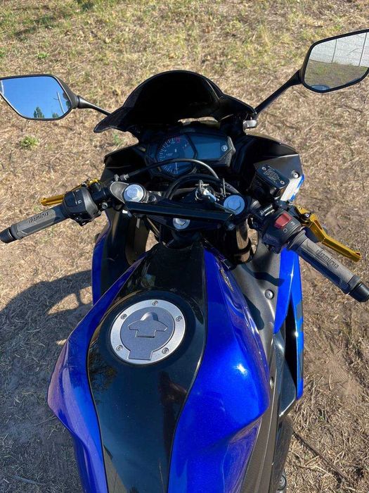 Мотоцикл Yamaha YZF-R25