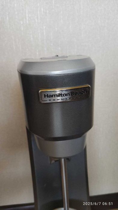 Міксер для молочних коктейлів