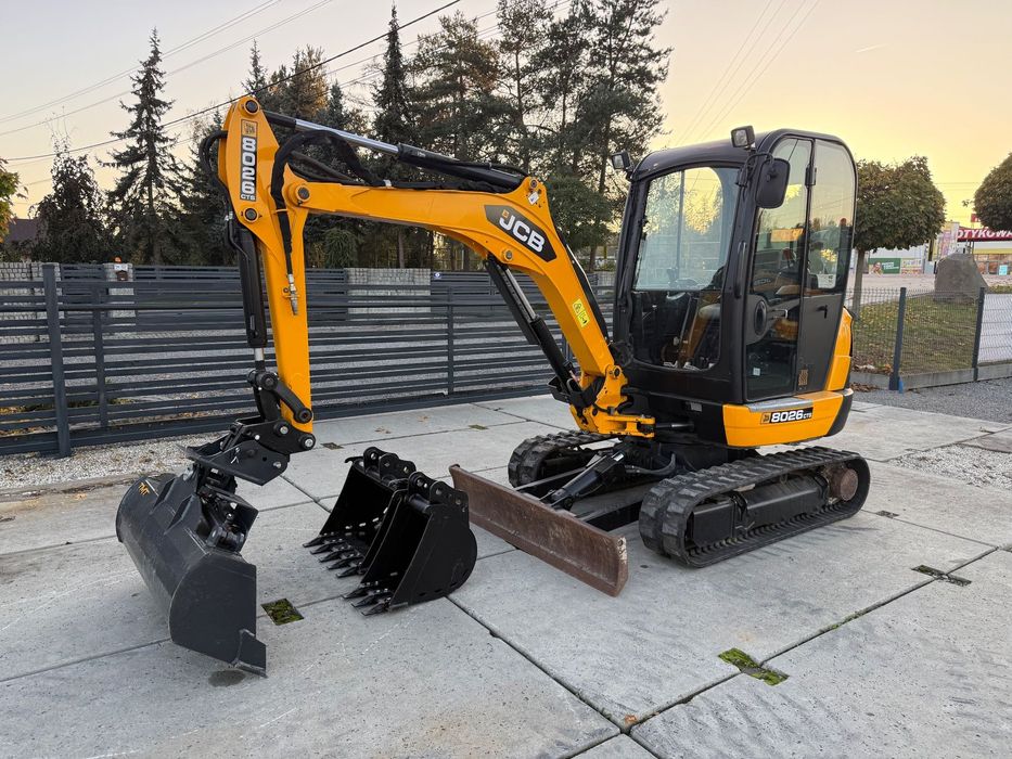 JCB 8026  2018 rok 2059 mth 3 łyżki hydrauliczna minikoparka koparka Kubota cat