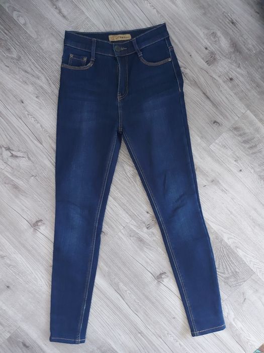 Продам теплі джинси на флісі