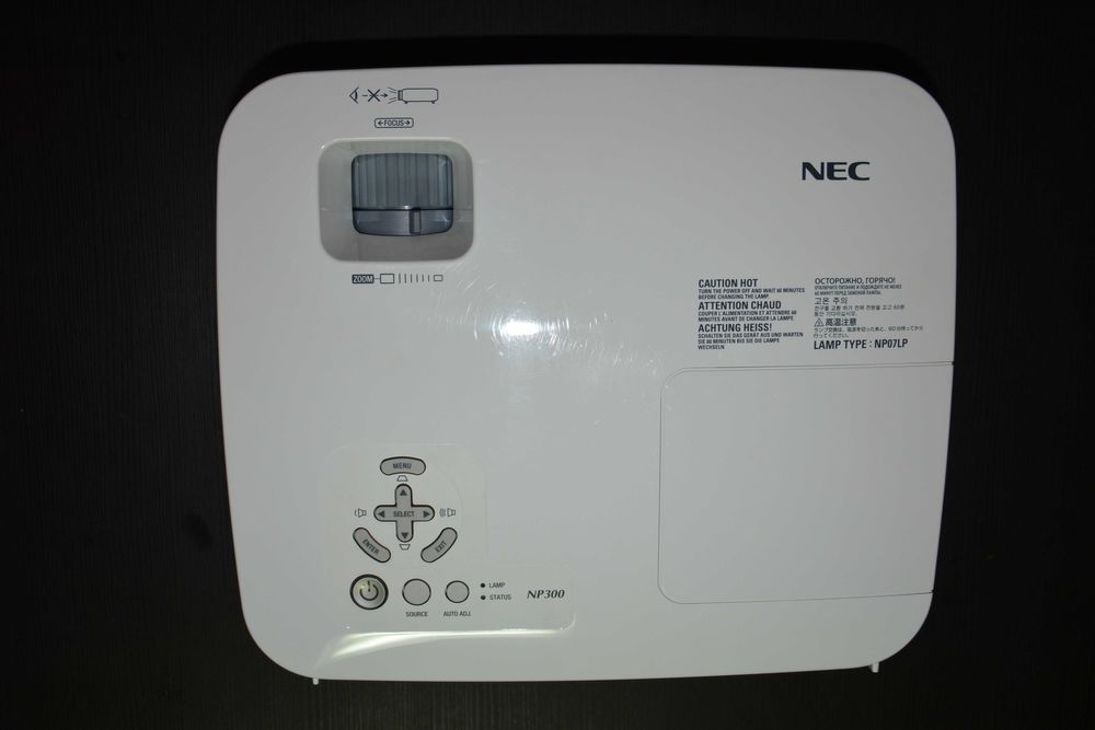 Projetor NEC np300