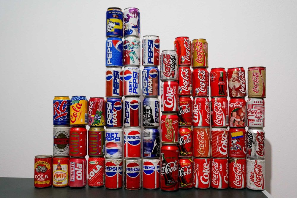 Colecção de latas antigas