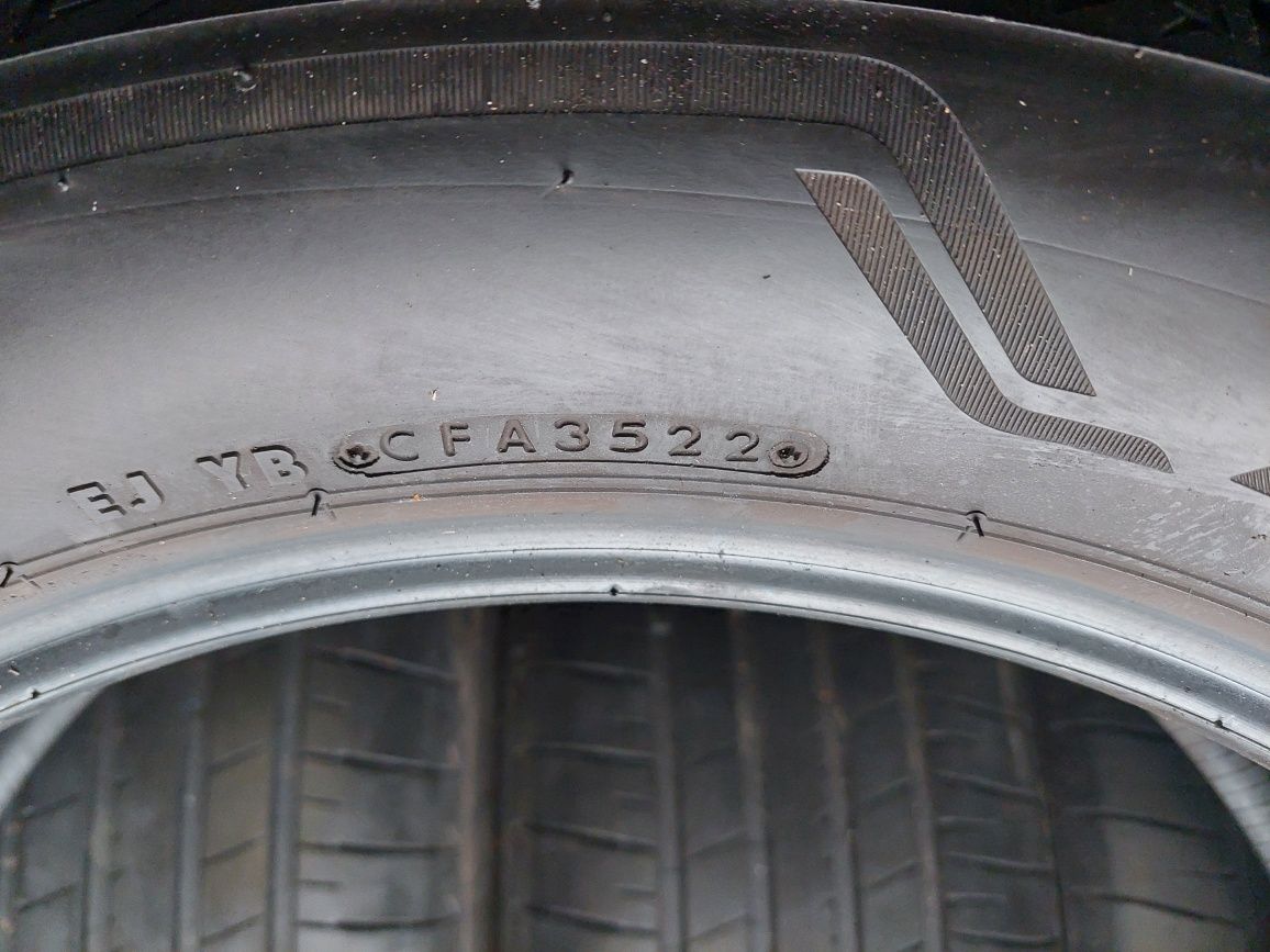 235/50r20 Bridgestone 4szt