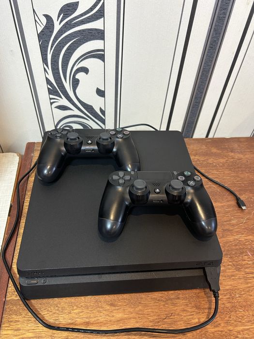 Sony plastation 4 slim 500gb