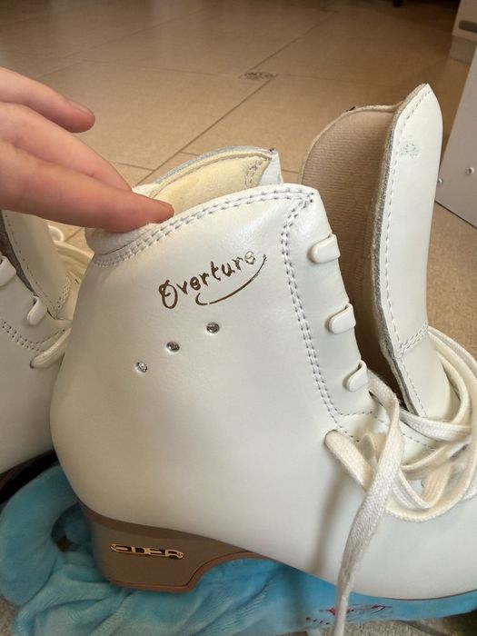 Коньки EDEA Overture 245C