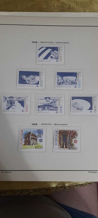 Vendo album de selos novos com charneira de 1931 a 1978.