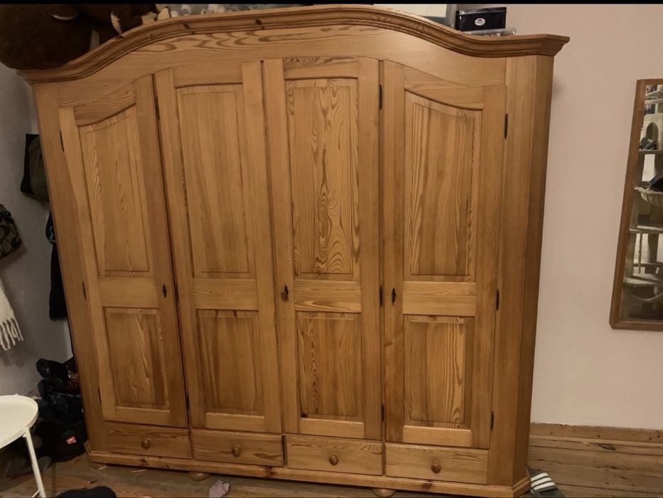 Ładna duża szafa sosnowa 210 cm szuflady super stan dowóz wysylka