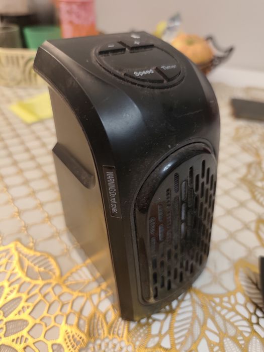 Mini grzejnik do kontaktu ROVUS
HANDY HEATER