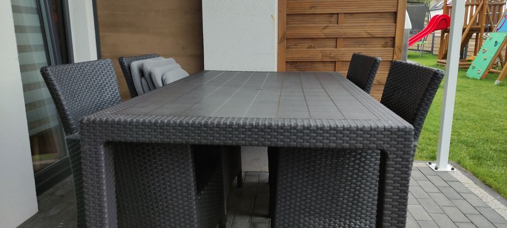Meble ogrodowe z technorattanu