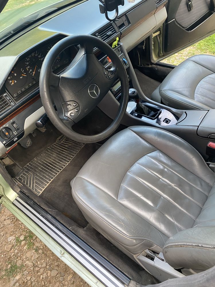 Mercedes w124 3.0