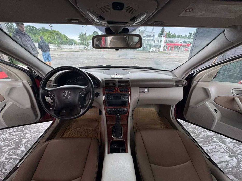 Mercedes-Benz C-Class 2001