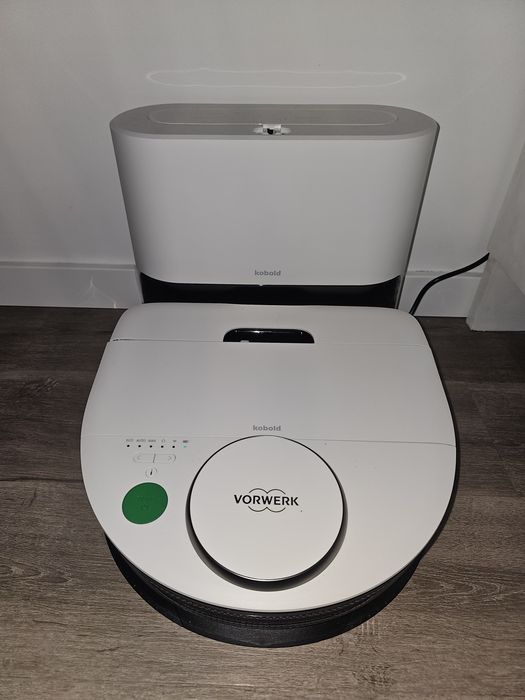 Robo vorwerk, apenas com 3 meses de uso completo