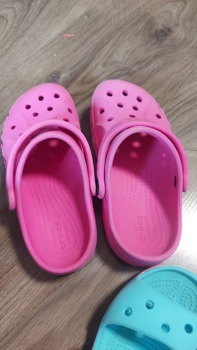 Сандалі сабо крокс на дівчинку