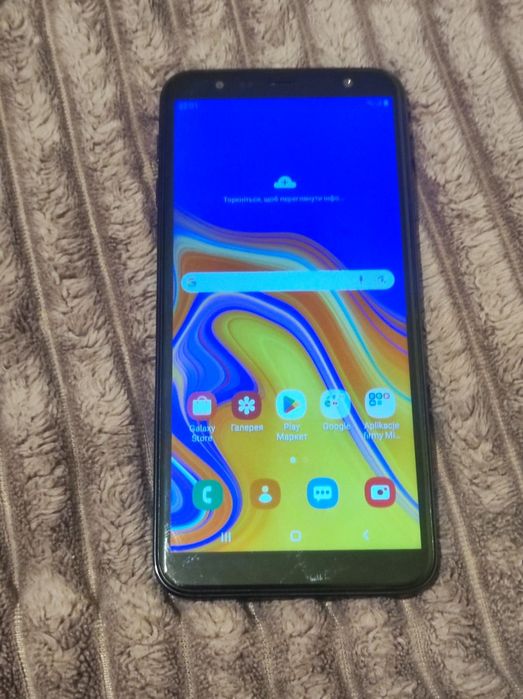 Продам телефон samsung j4 Plus