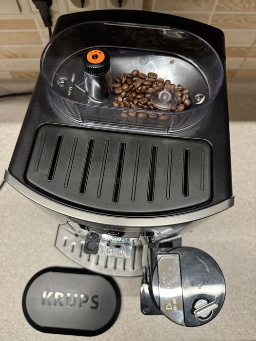 Кавоварка KRUPS late Smart EA860E кофемашина з Bluetooth