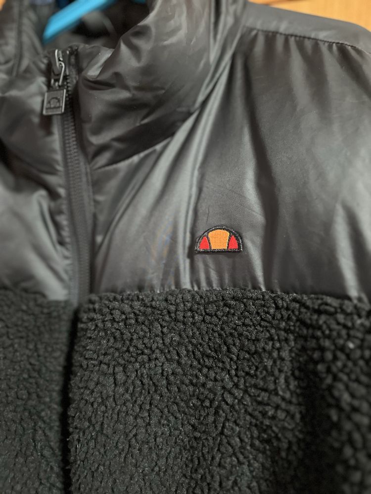 Жіноча куртка/Пуховик/ Ellesse