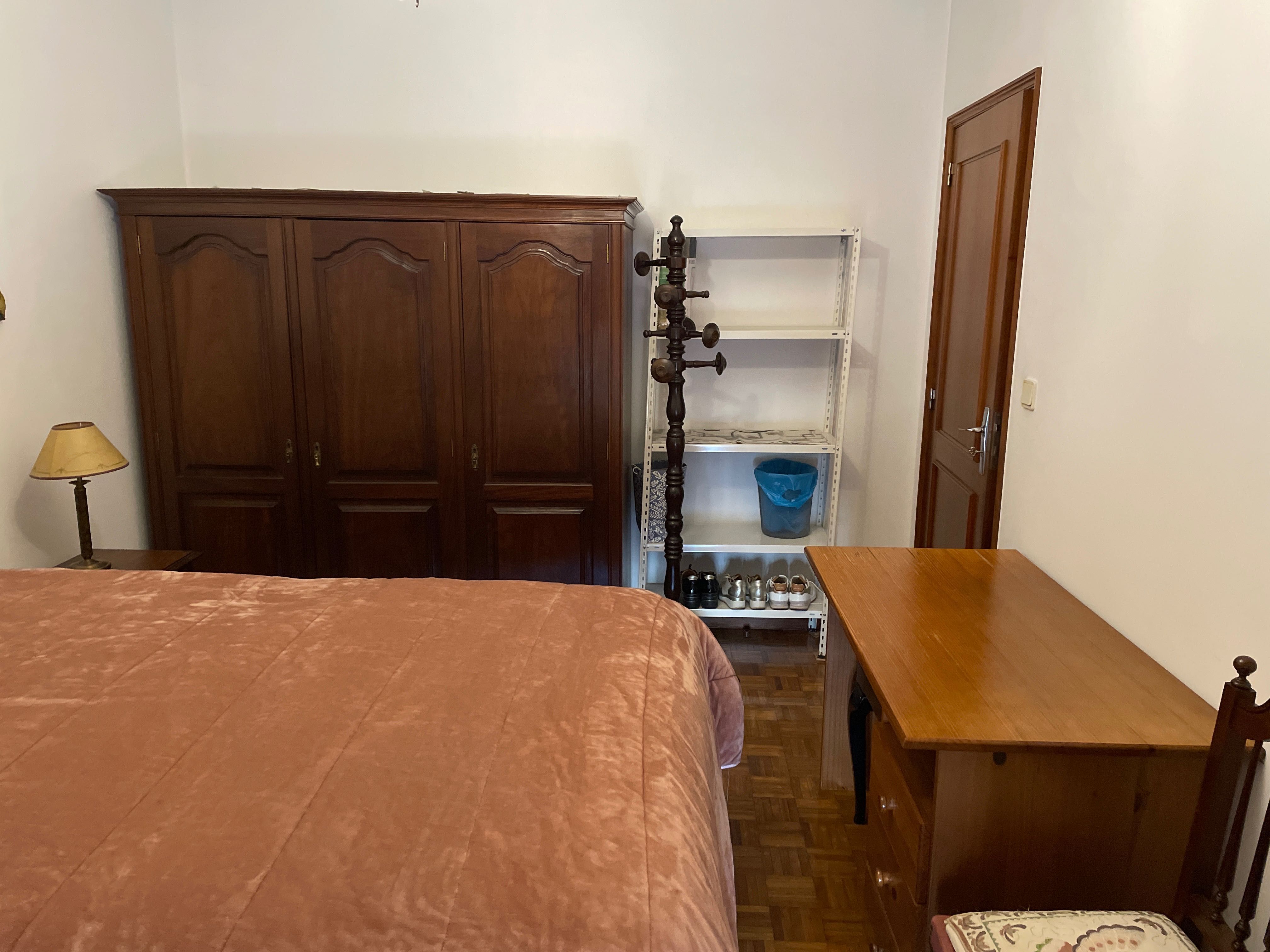 Quarto para alugar em V.N. De Famalicão