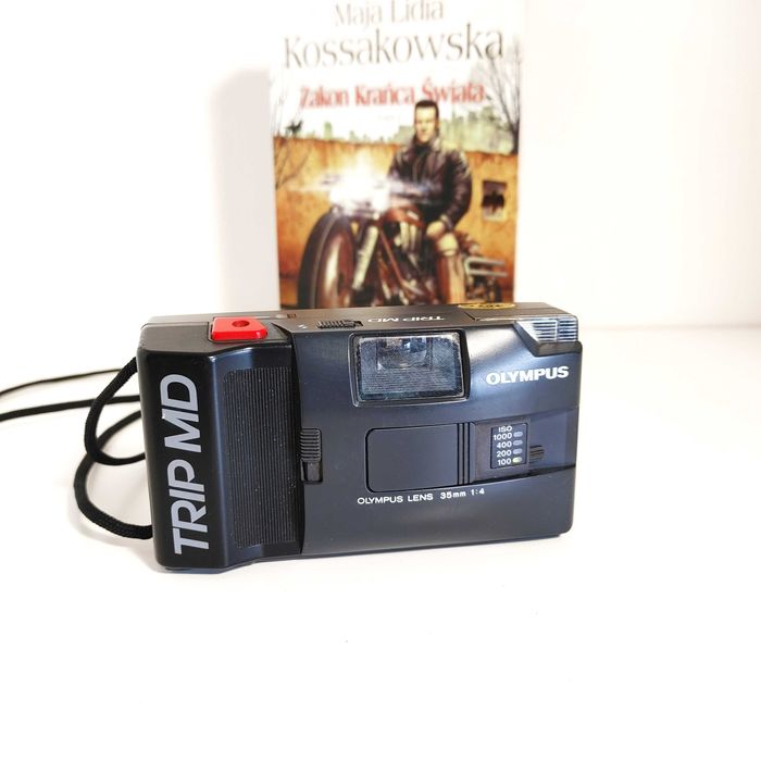 Ładny Olympus Trip MD z lat 80 tych XX wieku - kultowy aparat VINTAGE