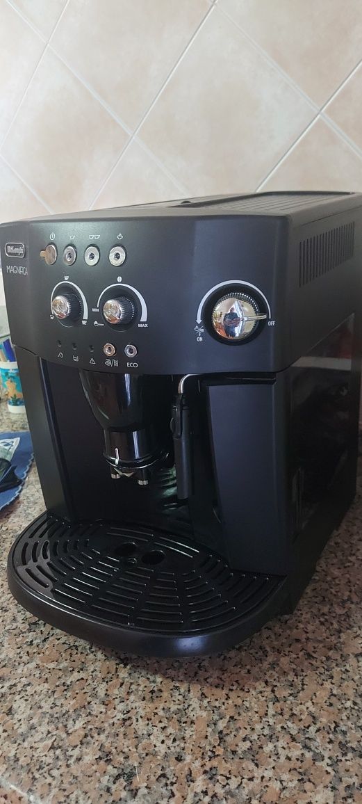 Máquina de café automática