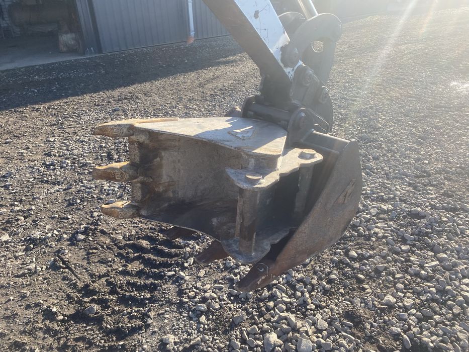 Mini koparka bobcat E 20