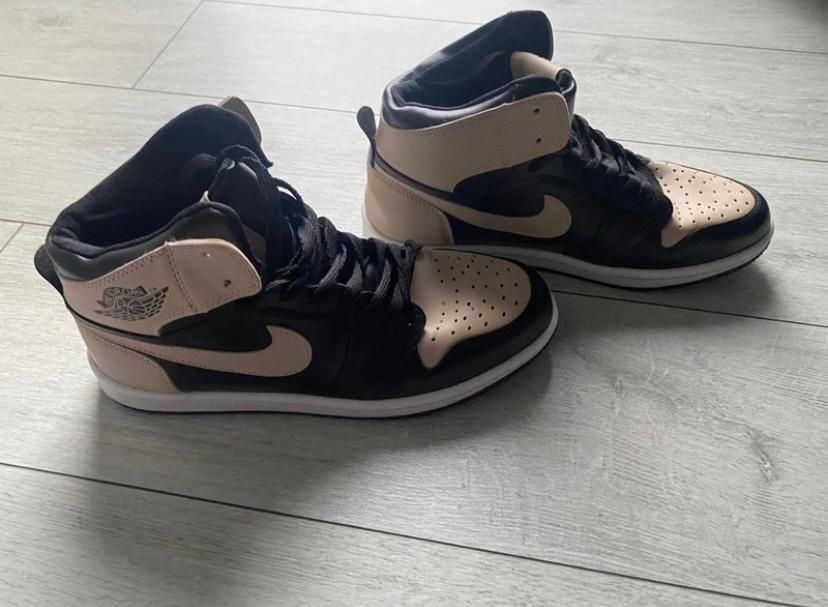 Buty  nike czarno beżowe