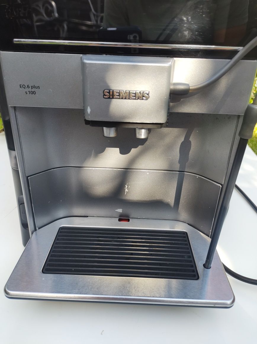 Ekspres do kawy Siemens EQ 6 plus s100