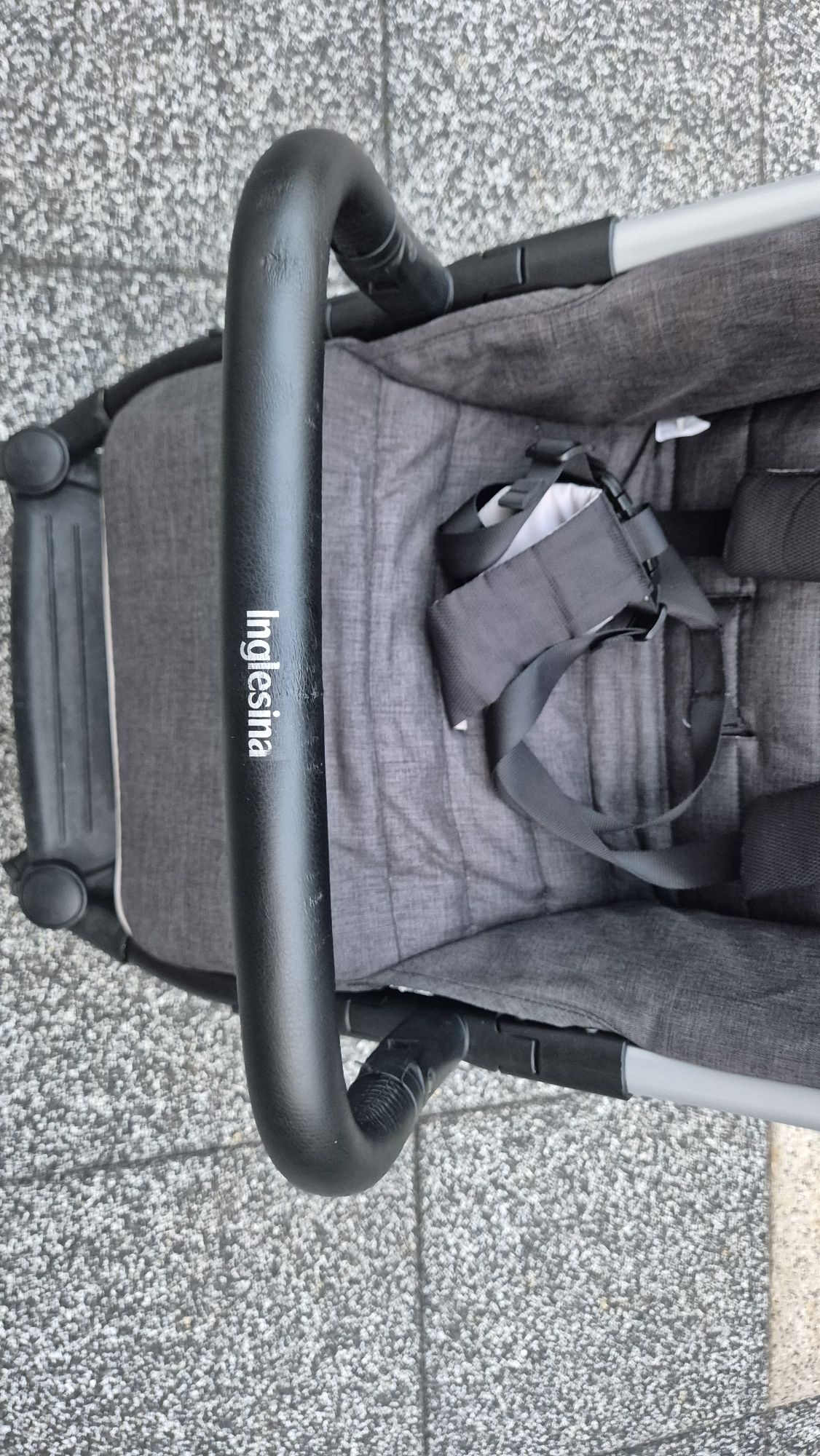 Inglesina quid2 wózek spacerowy kolor szary  super stan